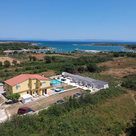 Studio apartman Palmira Ližnjan Exterior foto
